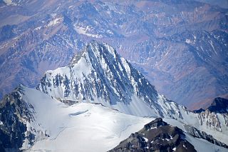 17 Cerro Reichert, La Mano And Cerro Link Close Up From Aconcagua Camp 3 Colera.jpg
